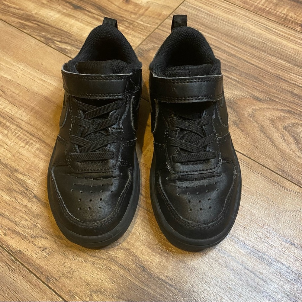 ❌sold❌KIDS TODDLER NIKE COURT BOROUGH LOW